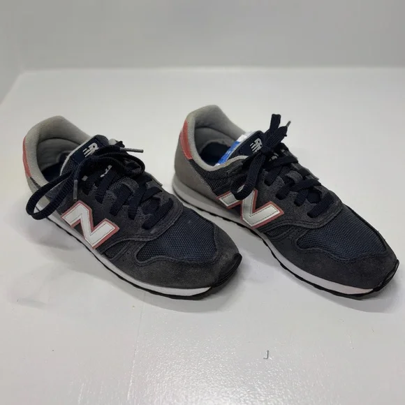 New Balance 373 Classic Sneakers | Women’s US 5 | Gray Pink | Great Tread - Picture 2 of 12
